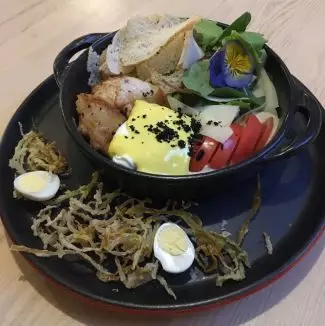 Салат з куркою