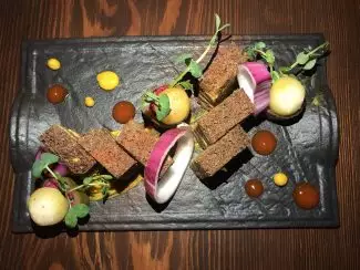 Тортик Козацький - з салом і солодовим хлібом